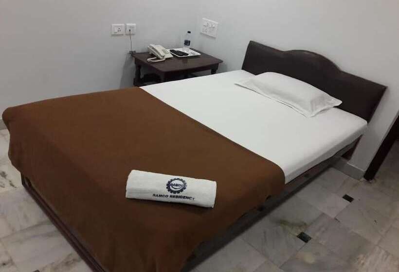 Номер Deluxe, Ramco Residency A/c