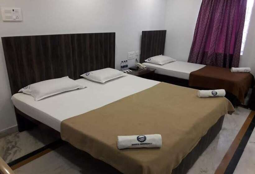 غرفة ديلوكس ثلاثية, Ramco Residency A/c