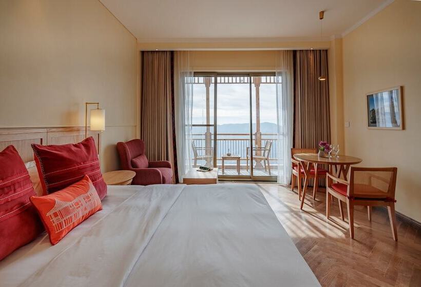 Номер Классика Двуспальная Кровать, Taj Theog Resort & Spa Shimla