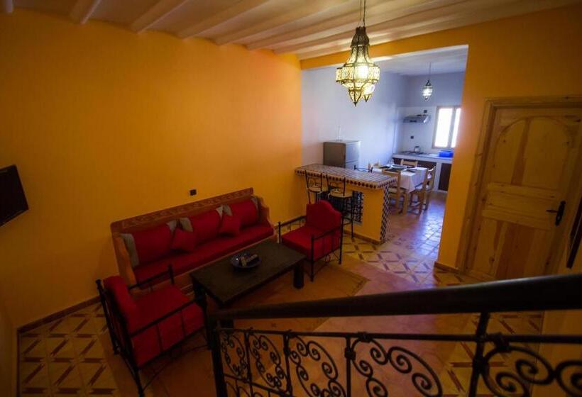 آپارتمان 1 خوابه با تراس, Hassilabiad Appart