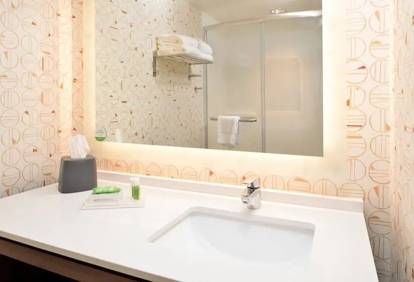 スイート, Holiday Inn & Suites Orlando I Drive Theme Parks