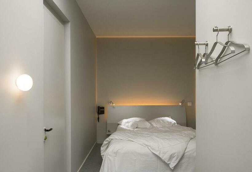 バス共有のスタンダードルーム, Continental