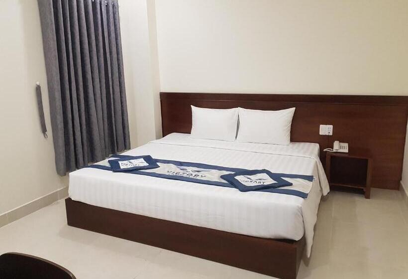 اتاق لوکس با تخت بزرگ, Victory Airport