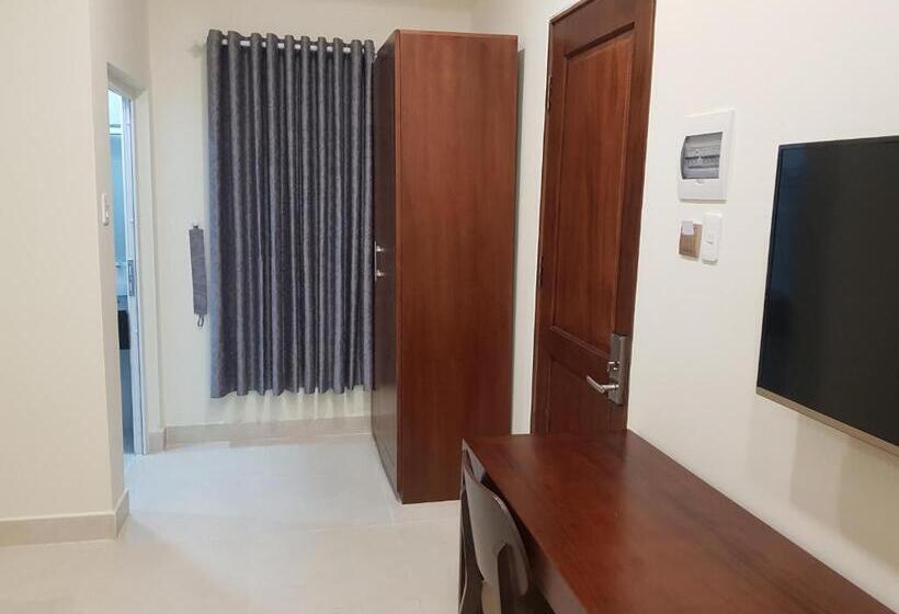 اتاق لوکس با تخت بزرگ, Victory Airport