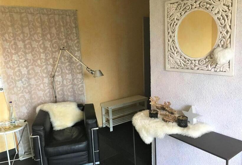 Номер Стандарт, Gästezimmer Hortensie