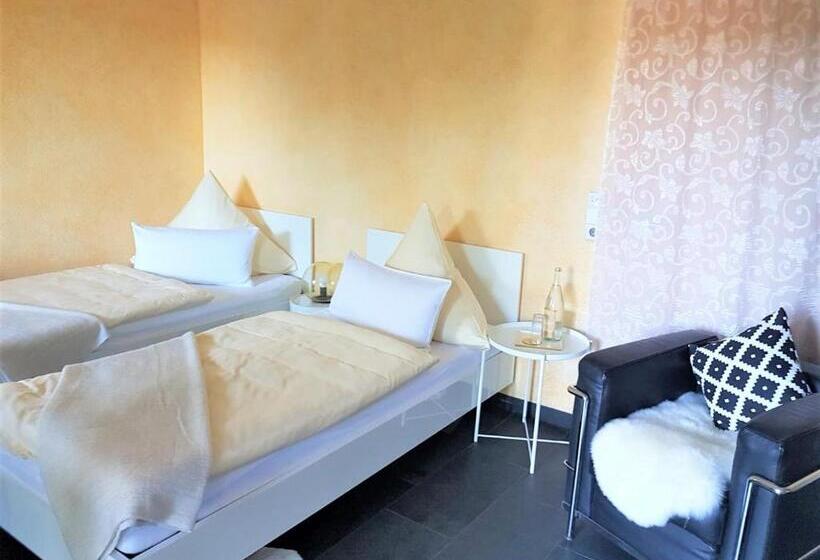 Номер Стандарт, Gästezimmer Hortensie