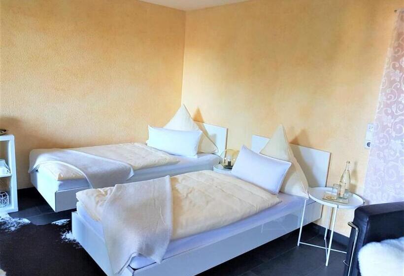 Номер Стандарт, Gästezimmer Hortensie