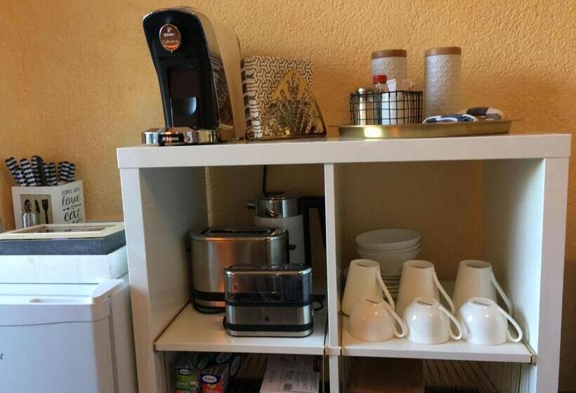 Номер Стандарт, Gästezimmer Hortensie