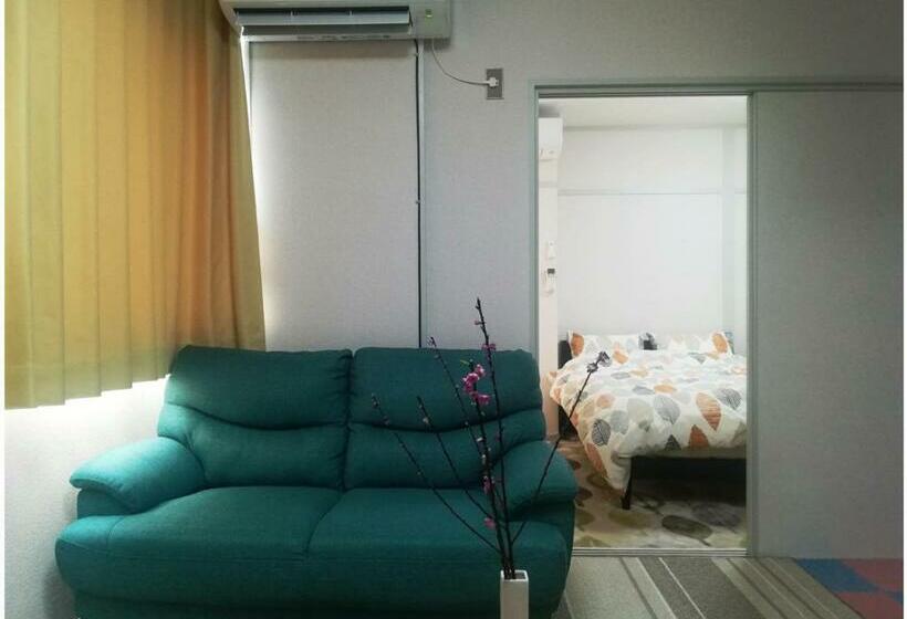 디럭스 룸, Nebula K