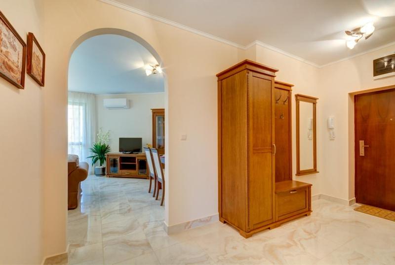 １階の１ベッドルームアパートメント, Poseidon Vip Residence Club Balneo & Spa Resort