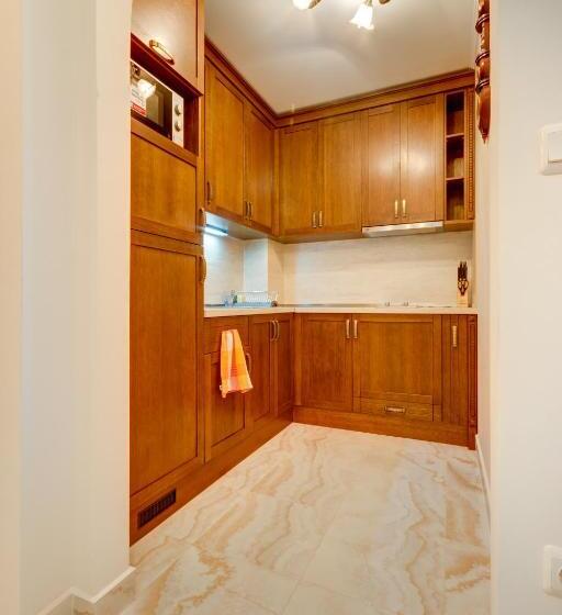 １階の１ベッドルームアパートメント, Poseidon Vip Residence Club Balneo & Spa Resort