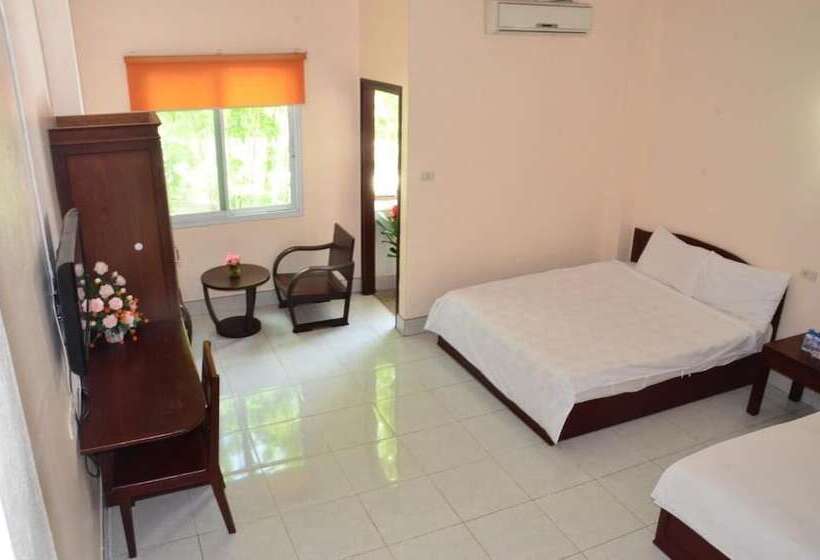 Семейный Номер, Hoang Kim