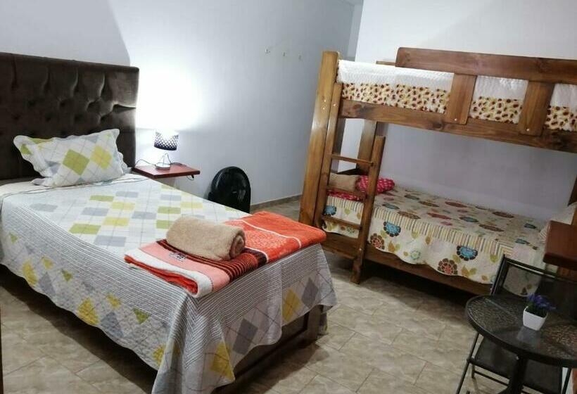 اتاق استاندارد, Huacachina Desert House