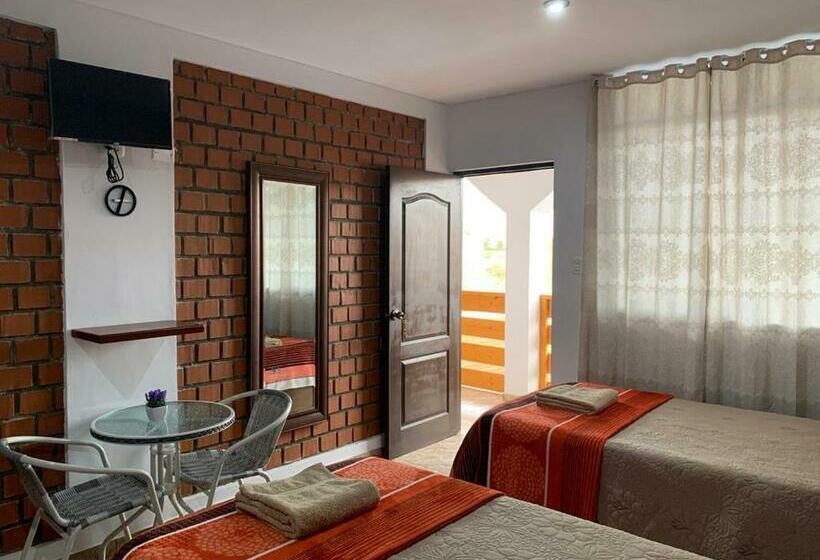 اتاق استاندارد سه نفره, Huacachina Desert House