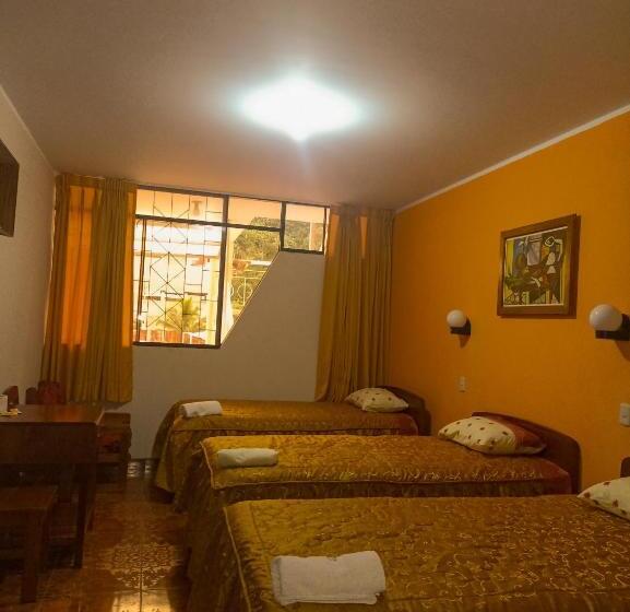 اتاق راحتی سه تخته, Payanito