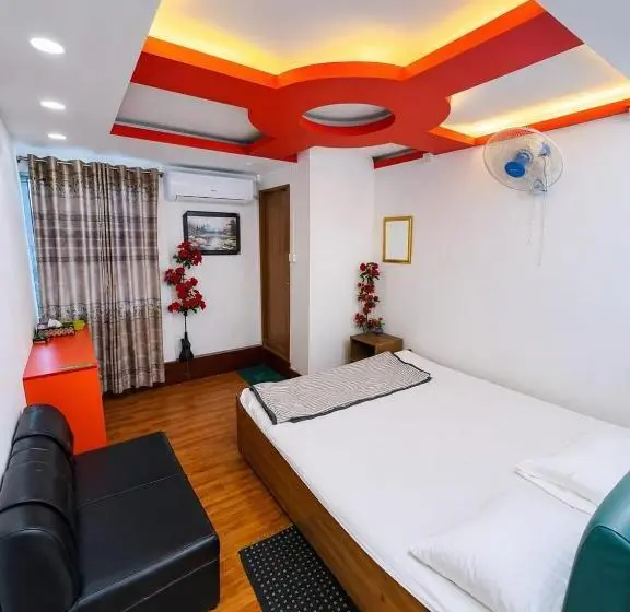 اتاق لوکس, Acdeluxe Room Near Square Hospital