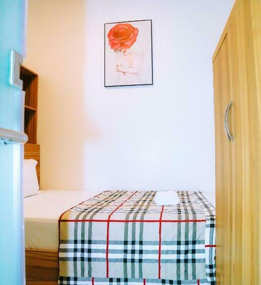 اتاق استاندارد یک نفره, Louis Hotel   Bui Vien Walking Street