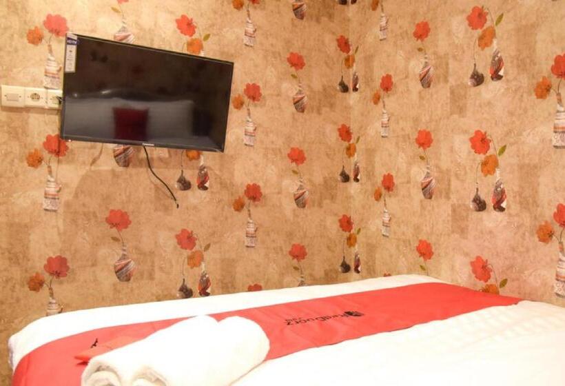 Номер Стандарт, Reddoorz Near Pelabuhan Tanjung Perak 2 Surabaya