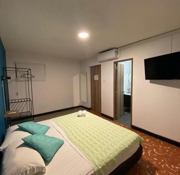 غرفة قياسية, Zamia Hostel