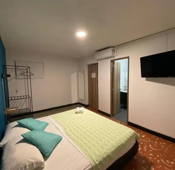 スタンダードルーム, Zamia Hostel