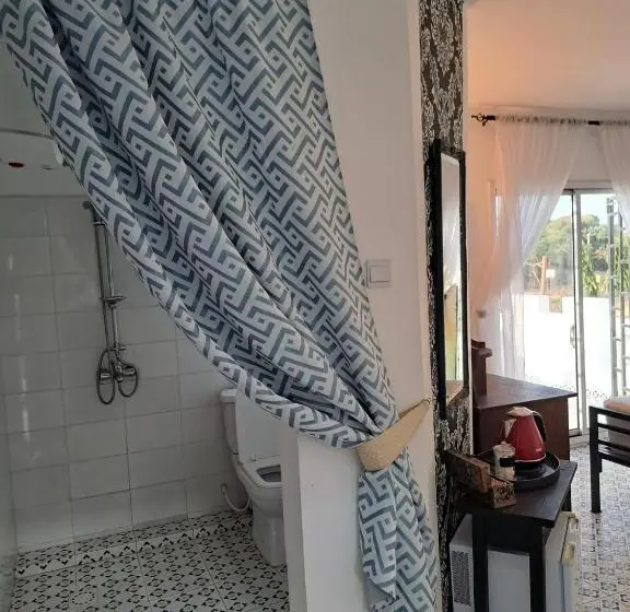 اتاق استاندارد با بالکن و چشم‌انداز دریا, Butterfly Lodge