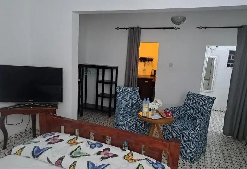 استودیو استاندارد با تراس, Butterfly Lodge