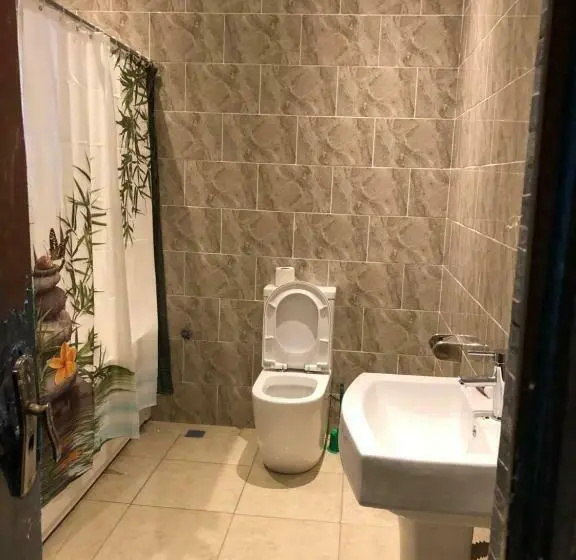 اتاق لوکس با تخت بزرگ, House X