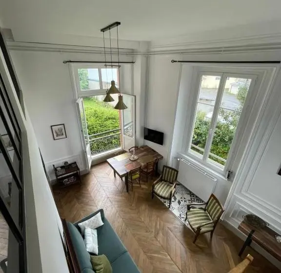 Huoneisto 1 Makuuhuone Puutarhanäkymä, Villa Bonvouloir