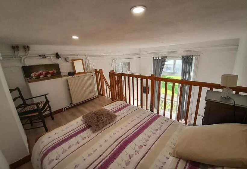 Standard-studio, Villa Bonvouloir