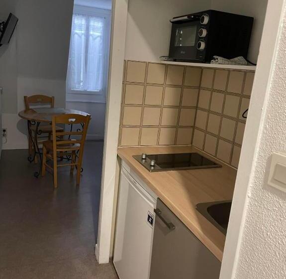 Студио Стандарт с Видом, Villa Bonvouloir