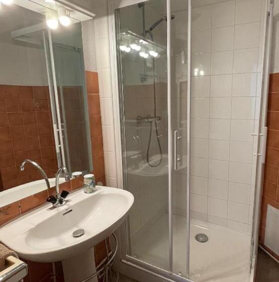 غرفة قياسية, Villa Bonvouloir