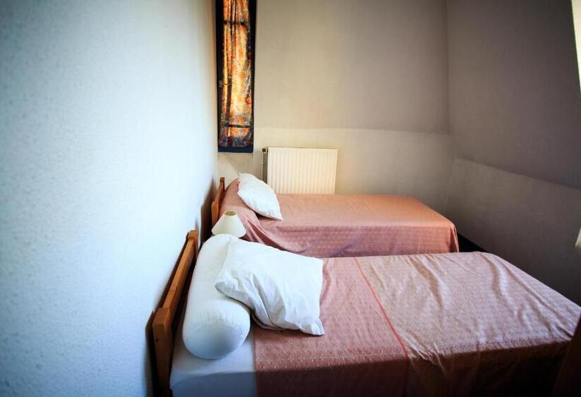 غرفة قياسية, Villa Bonvouloir