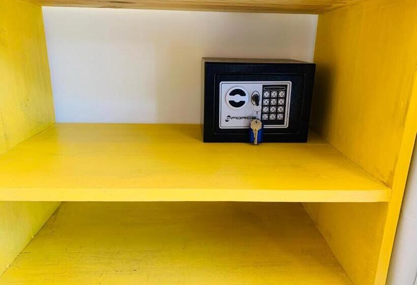 Семейный Номер, Be Happy