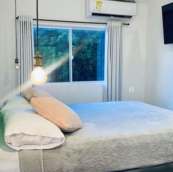 Номер Стандарт, Be Happy