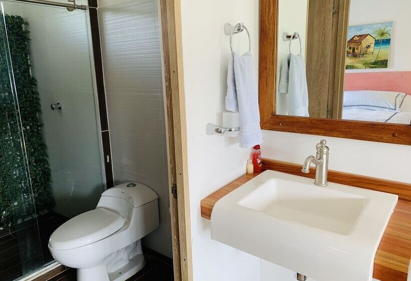 Семейный Номер, Be Happy