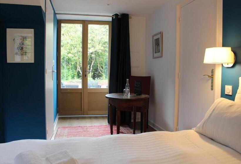 اتاق استاندارد با تراس, Manoir Du Moustoir   Hôtel Les Empreintes