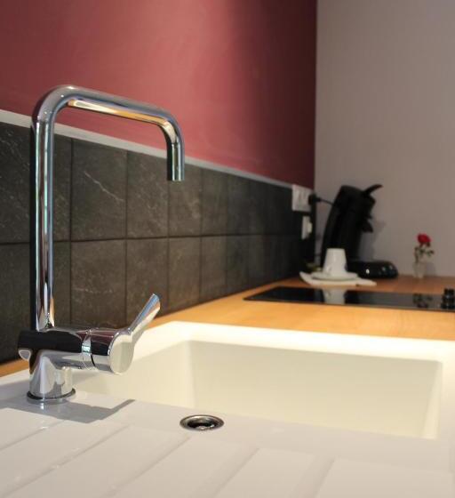 Апартаменты 1 Спальня Вид на Сад, Manoir Du Moustoir   Hôtel Les Empreintes