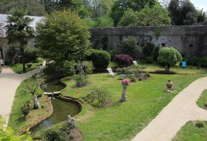 庭の見える１ベッドルームアパートメント, Manoir Du Moustoir   Hôtel Les Empreintes