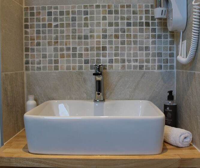 Номер Стандарт, Manoir Du Moustoir   Hôtel Les Empreintes