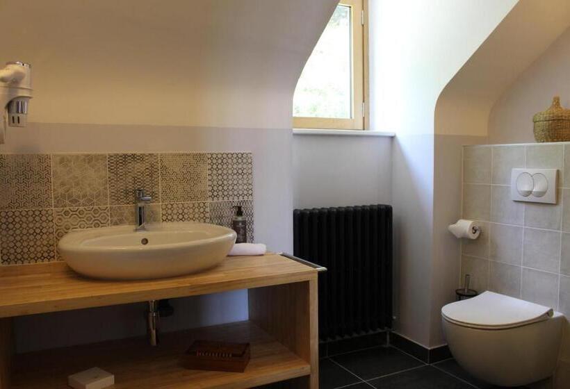 Номер Стандарт Вид на Сад, Manoir Du Moustoir   Hôtel Les Empreintes