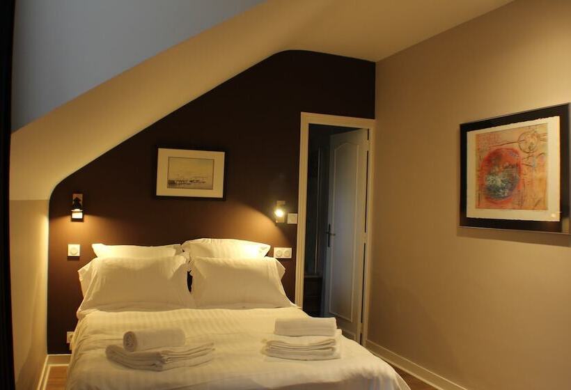 Номер Стандарт, Manoir Du Moustoir   Hôtel Les Empreintes