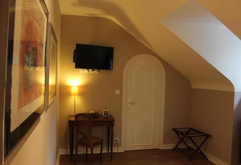 Номер Стандарт, Manoir Du Moustoir   Hôtel Les Empreintes