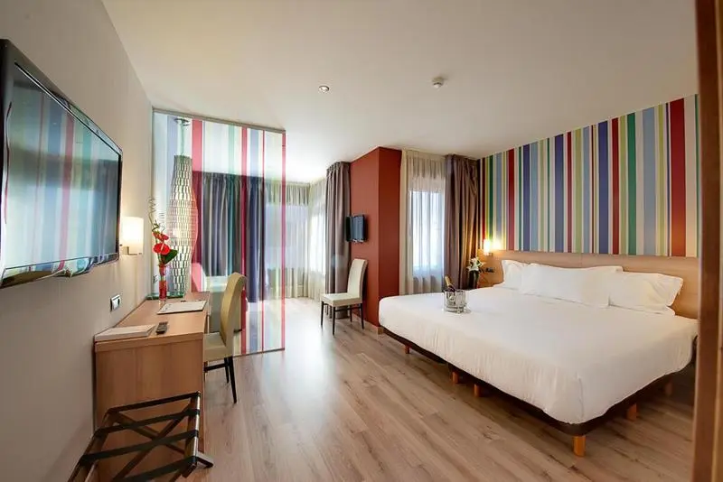 Chambre Standard, Wave View