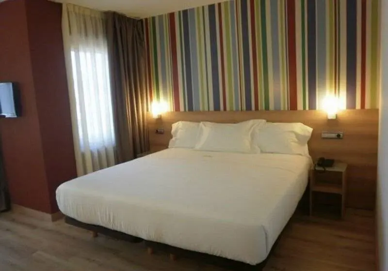 Chambre Standard, Wave View