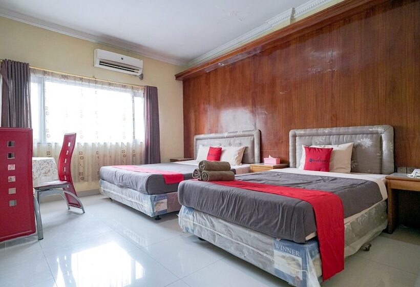 패밀리 룸, Reddoorz Plus Near Jambi Prima Mall