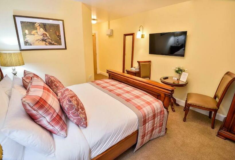 اتاق استاندارد, The Coach And Horses