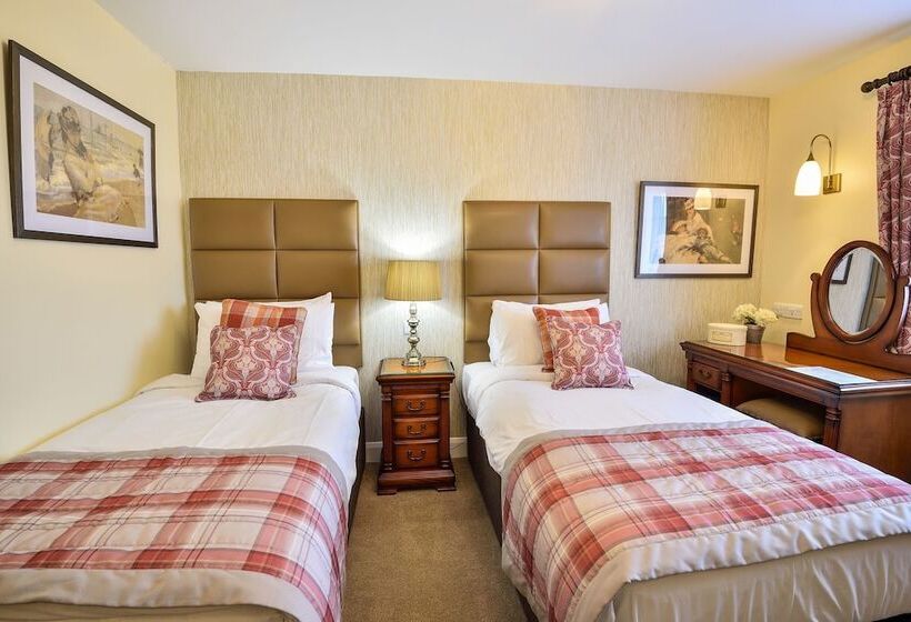 اتاق استاندارد, The Coach And Horses