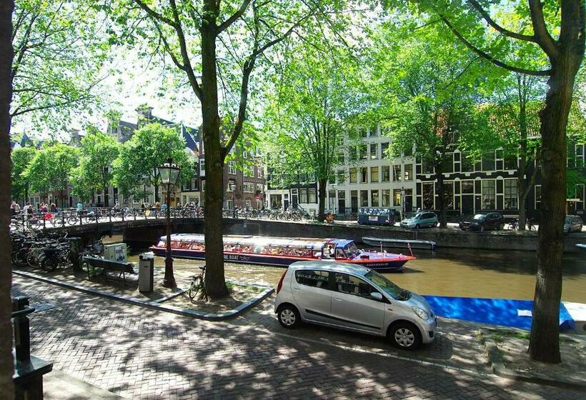 스탠다드 룸 킹사이즈 침대, 1637: Historic Canal View Suites