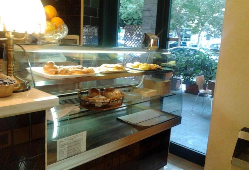 غرفة إقتصادية ثلاثية, B&b Metropolitan Taranto