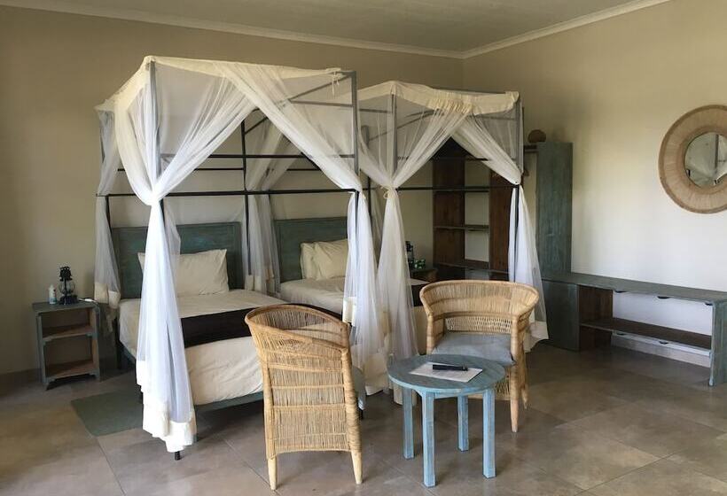 اتاق استاندارد, The Waterfront, Maun